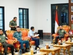 Panglima TNI dan Komandan Komando Indo Pasifik Amerika Bahas Latihan dan Kerjasama Militer