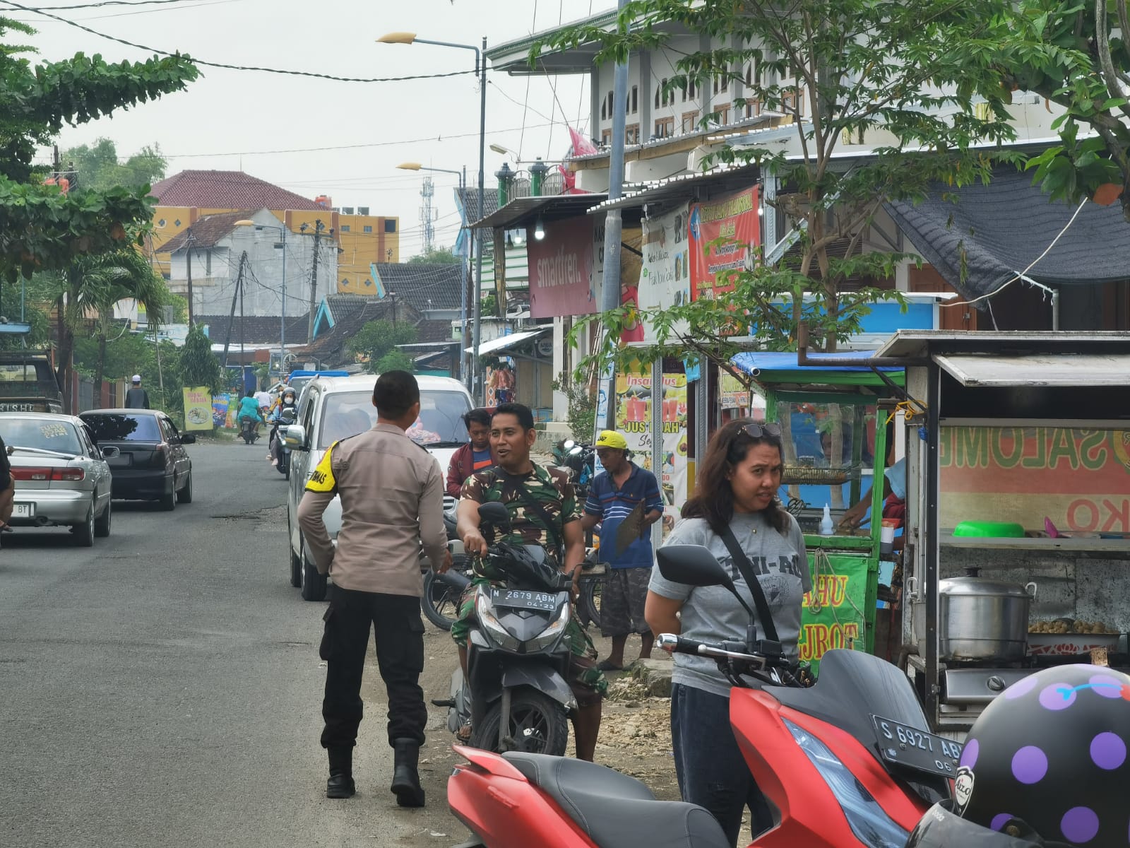 Patroli Ngabuburit Personil Polsek Laksanakan Cegah 3C dan Balap Liar Daerah Perbatasan Jatim – Jateng.