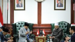 Menhan Prabowo Sambut Grand Syekh Al Azhar Prof. Ahmed di Kemhan