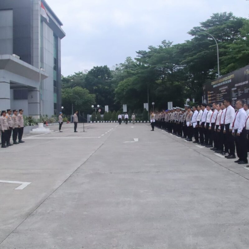 Wakapolresta Tangerang Pimpin Apel Pagi, Tekankan Profesionalisme dan Kesiapan Operasi Natal dan Tahun Baru