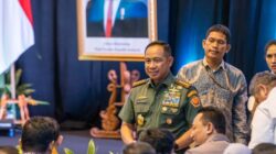 Panglima TNI Dampingi Presiden Prabowo dalam Peluncuran Mekanisme Baru Tunjangan Guru