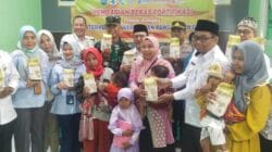 Cegah Stunting, DKP Probolinggo Bagikan Beras Fortifikasi untuk Bumil dan Baduta