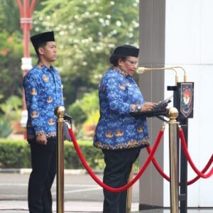 Kemendagri Gelar Upacara Hardiknas, Teguhkan Komitmen Pendidikan Berkualitas