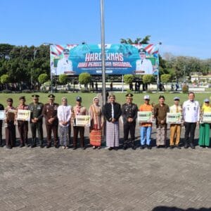 Kapolres Lumajang Hadiri Hardiknas 2025, Dukung Pendidikan Berkualitas