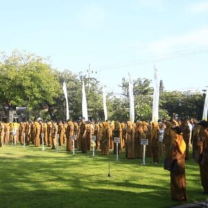 Bupati Probolinggo Tegaskan Pentingnya Integritas ASN dalam Apel Pagi