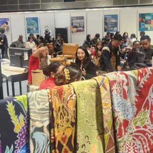Produk UMKM Probolinggo Sukses Tampil di Pameran Internasional HKTDC 2025