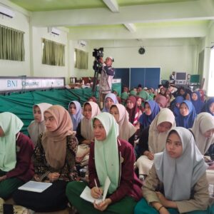 Ngaji Literasi, Dispersip Probolinggo Gandeng Gramedia dan Ponpes Genggong