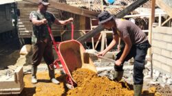 Soliditas TNI-Polri Satgas TMMD HST Percepat Rehab RTLH Warga