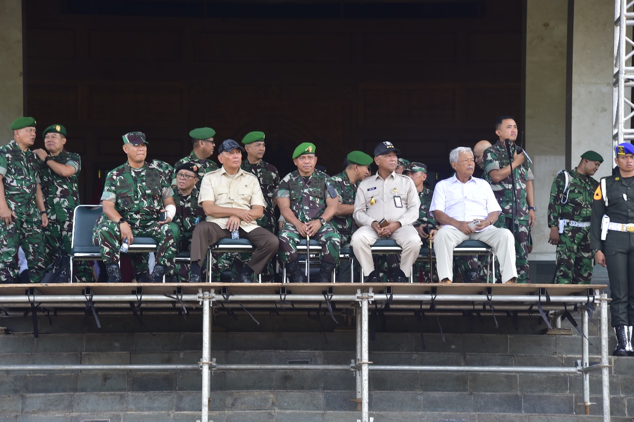Menhan Tinjau Kesiapan Kunjungan Presiden RI dan Presiden Prancis ke Akademi Militer