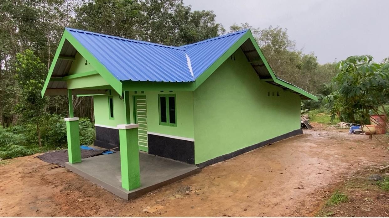 Kerja Keras dan Dedikasi Tinggi Satgas TMMD Kodim 1009 Tanah Laut Wujudkan Rumah Impian Warga