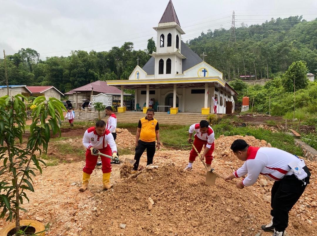 Jelang Hut Bhayangkara ke-79. Polres Morowali Utara gelar Bakti Religi serentak