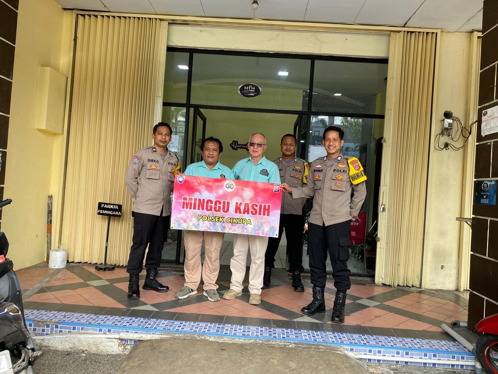 Pengamanan Kegiatan Ibadah Minggu Kasih Berlangsung Kondusif di Wilayah Hukum Polsek Cikupa