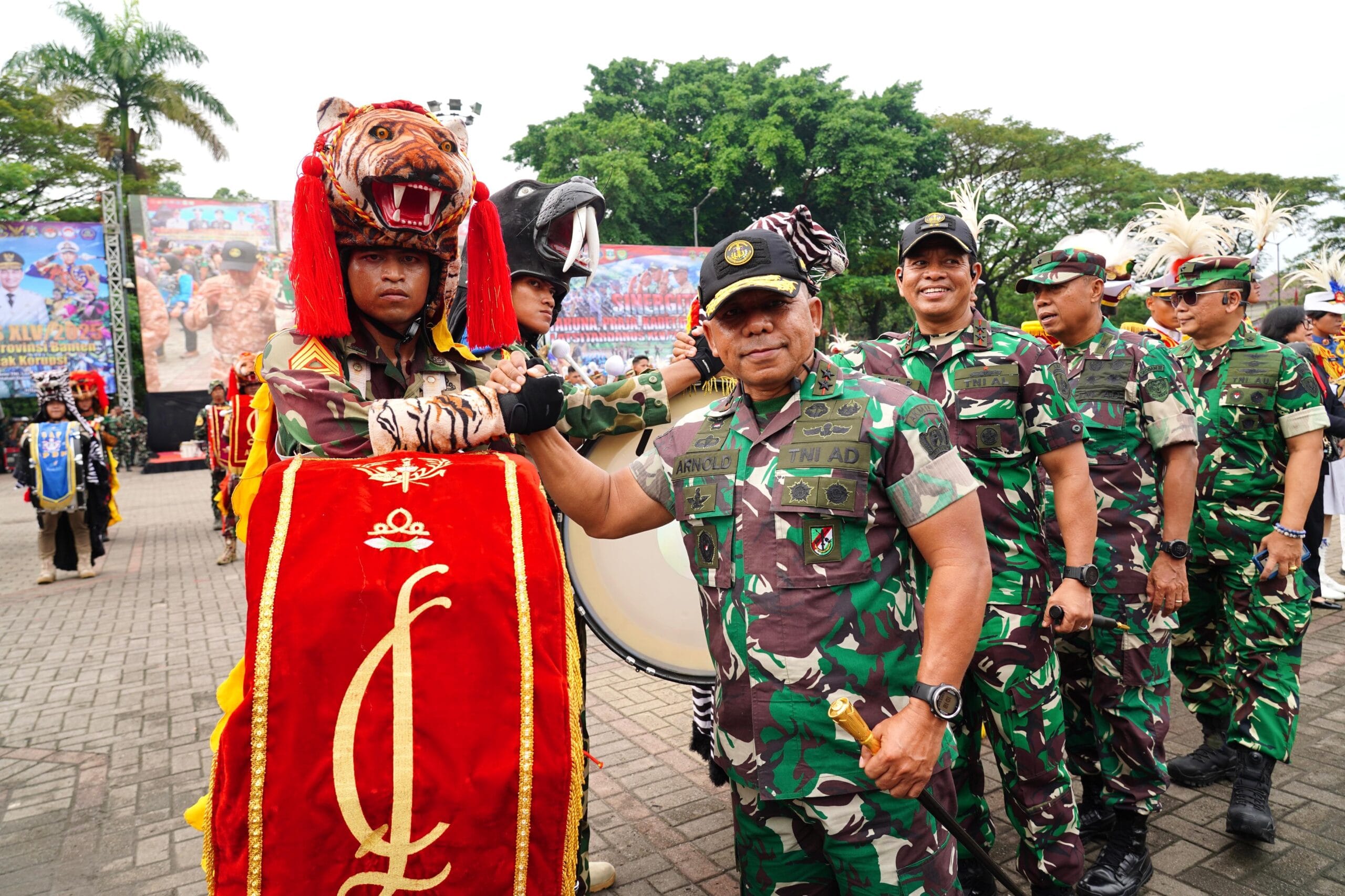 Gubernur Akmil Hadiri Penutupan Latsitardanus XLV di Banten