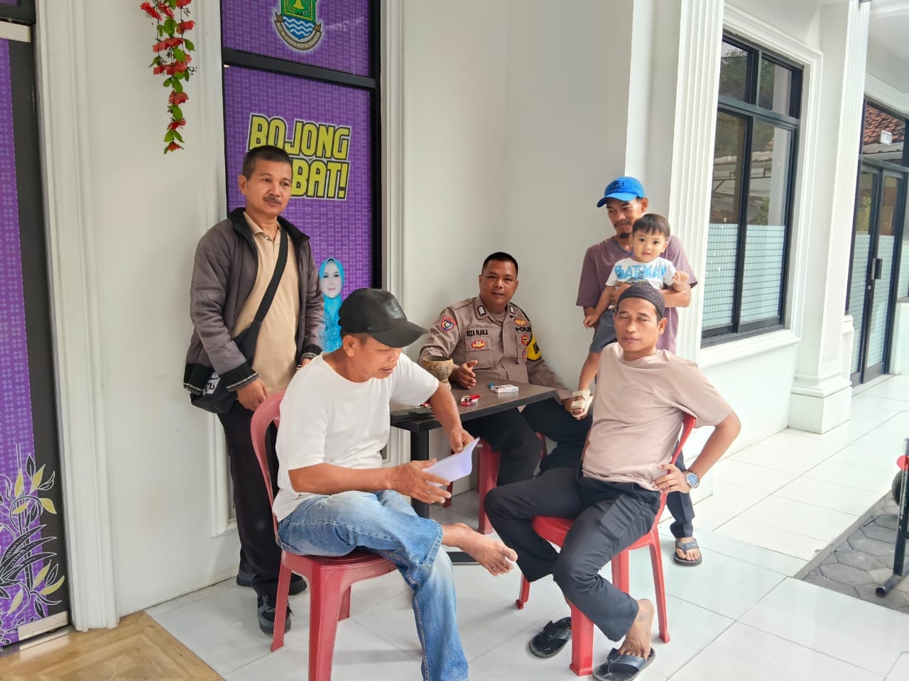 Bripka Reza Tekankan Peran Warga Ciptakan Lingkungan Aman