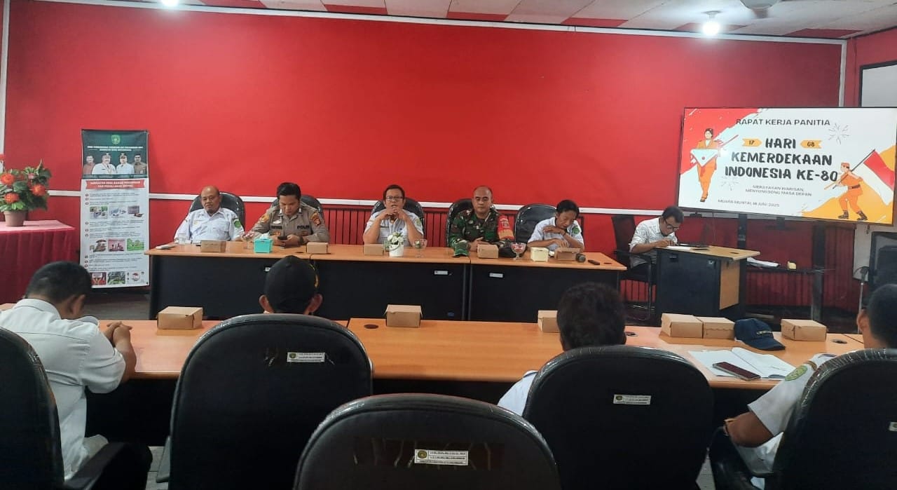 Wakili Danramil, Babinsa Muara Muntai Ilir Hadiri Rapat Pembentukan Panitia HUT RI