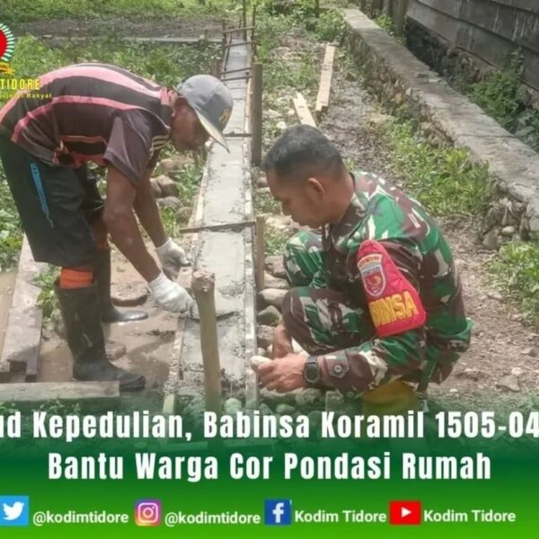 Wujud Kepedulian, Babinsa Koramil 1505-04 Oba Bantu Warga Cor Pondasi Rumah