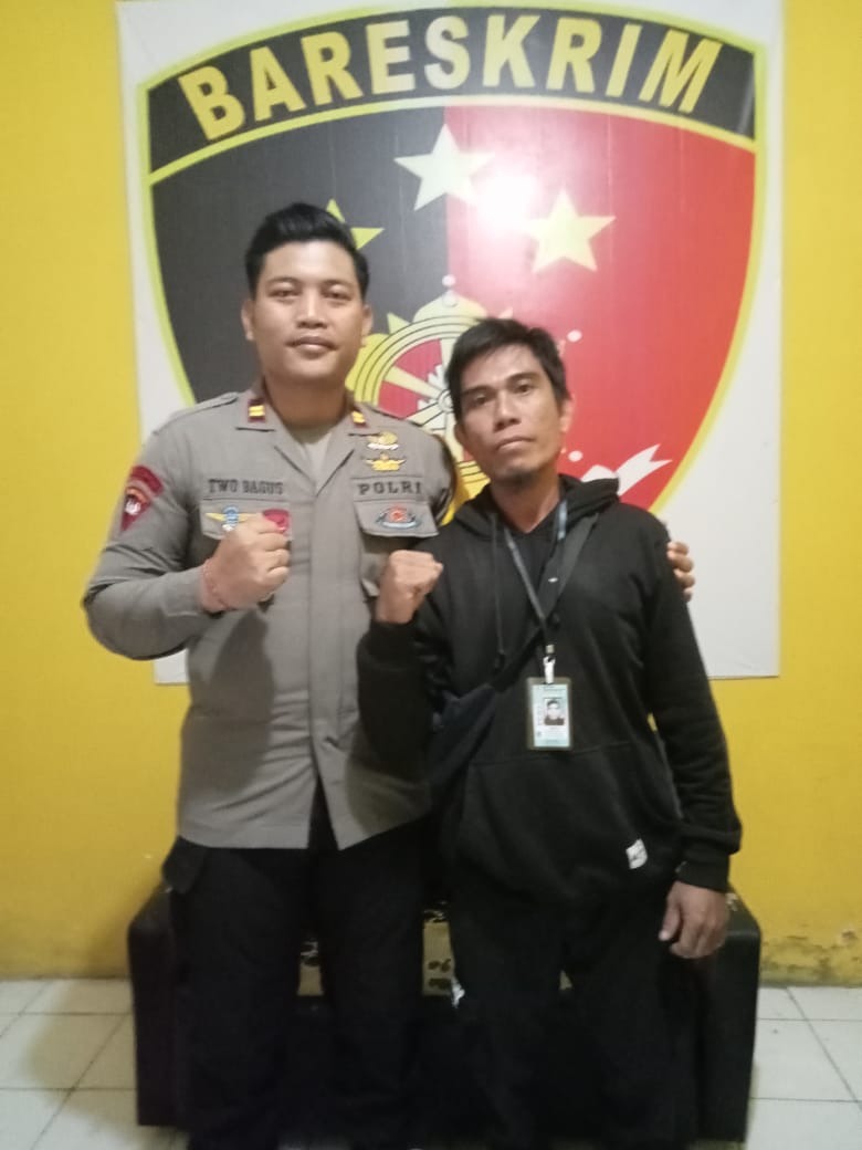 Bravo Polri. Danki Brimob Kompi II Yon B Pelopor Luwuk, Iptu Two Bagus, Jalin Sinergitas Bersama Media Ini  sebagai Mitra Kerja.