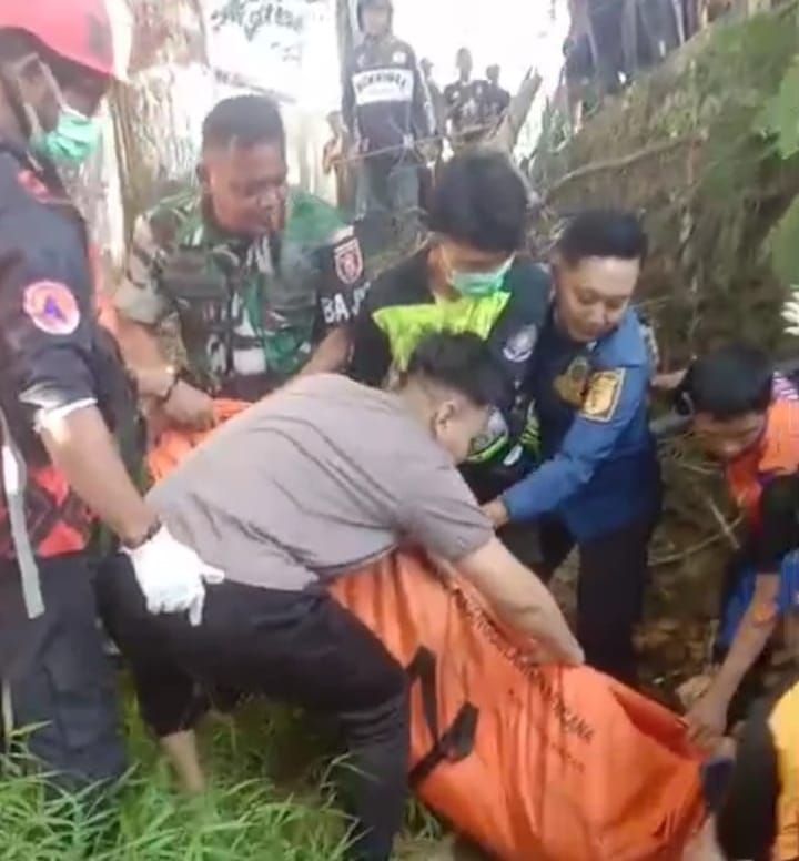 Gempar Barabai: Mayat Mengapung di Sungai, Babinsa Turun Tangan