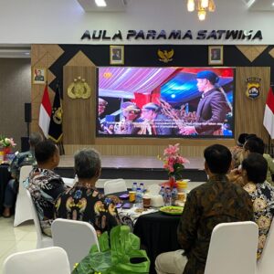 Polresta Tangerang Gelar Nobar Wayang Kulit “Amartha Binangun” dari Mabes Polri, Meriahkan HUT Bhayangkara ke-79