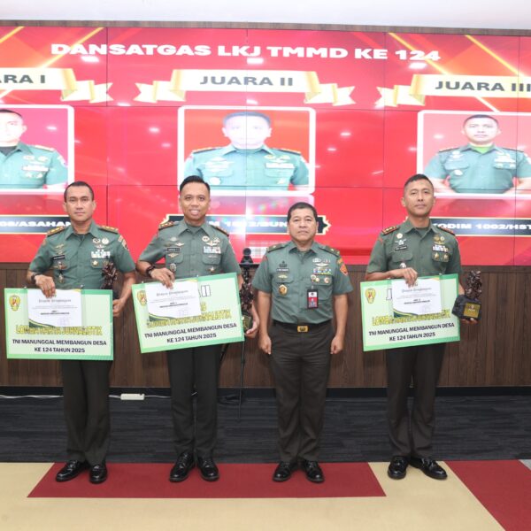 Berkat Sinergi yang Kuat, Kodim 1002/HST Borong Tiga Penghargaan TMMD ke-124