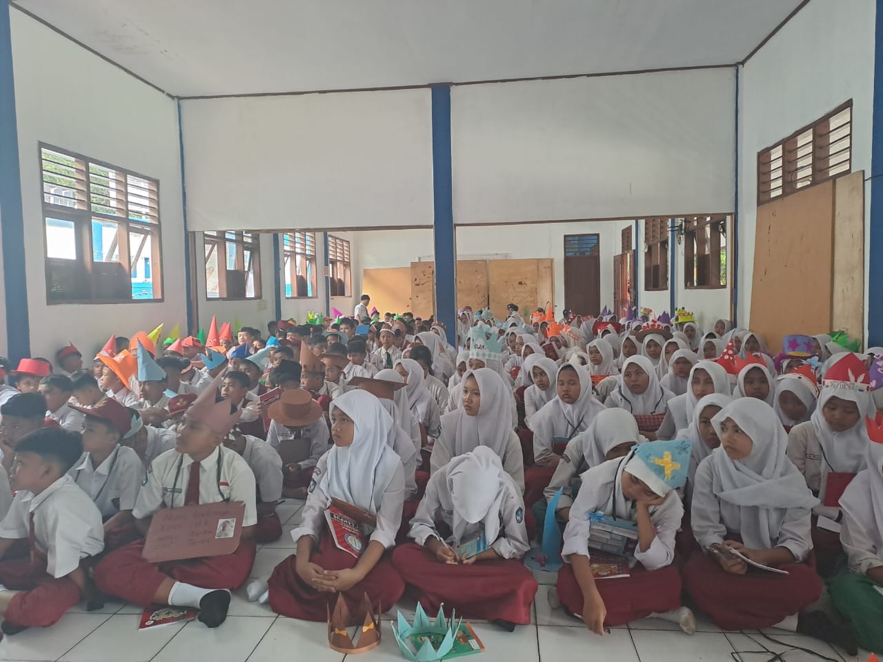 Kanit Binmas Polsek Tigaraksa Ipda Budi Wahono Hadiri Kegiatan MPLS di SMPN 4 Tigaraksa