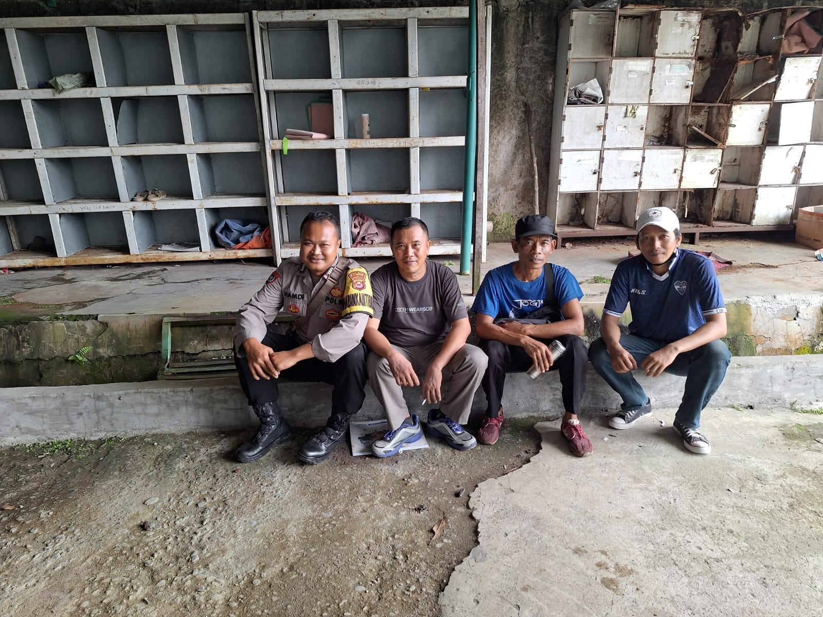 Polsek Cikupa Gelar Program Poliran, Bhabinkamtibmas Ajak Warga Pengangguran Lebih Produktif Polsek Cikupa Gelar Program Poliran, Bhabinkamtibmas Ajak Warga Pengangguran Lebih Produktif