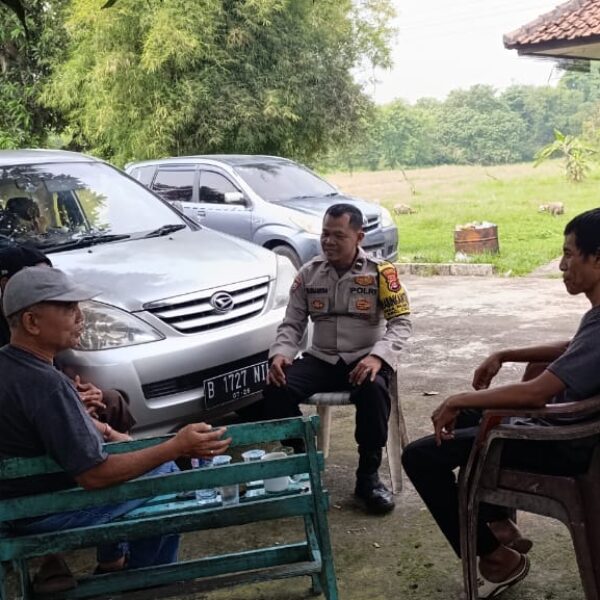 Bhabinkamtibmas Pasir Jaya Laksanakan Program Poliran, Dorong Penganggur untuk Bangkit dan Berkarya