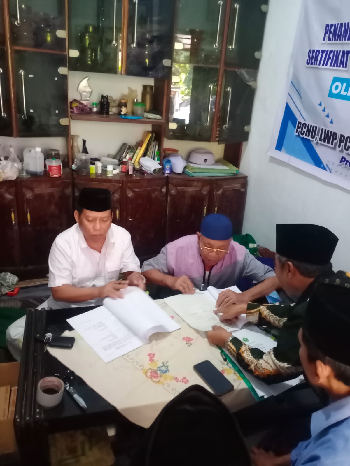 Ketua PCNU Kota probolinggo Datangi Rumah H Asnawi, Perihal Tanah Waqaf