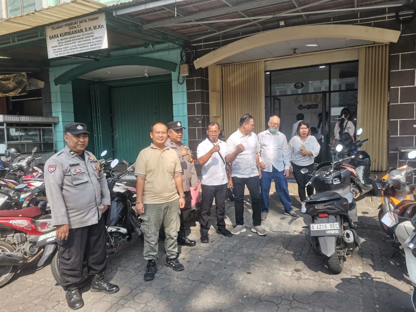 Polsek Cikupa Amankan Kegiatan Ibadah Minggu Umat Kristiani, Tiga Gereja Jalankan Ibadah dengan Tertib