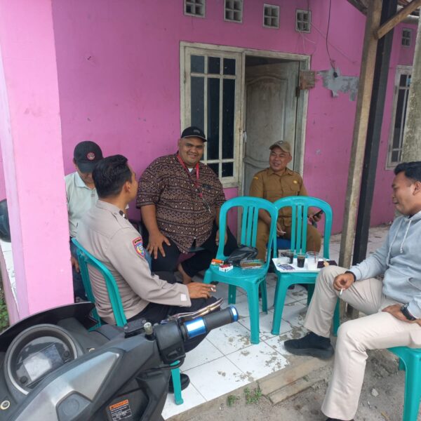 Bhabinkamtibmas Desa Pasir Gadung Ajak Warga Pengangguran Manfaatkan Pelatihan Kerja