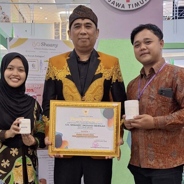 Siti Nur Seha Bawa Shaany Collagen Juara Lomba UKM Jatim