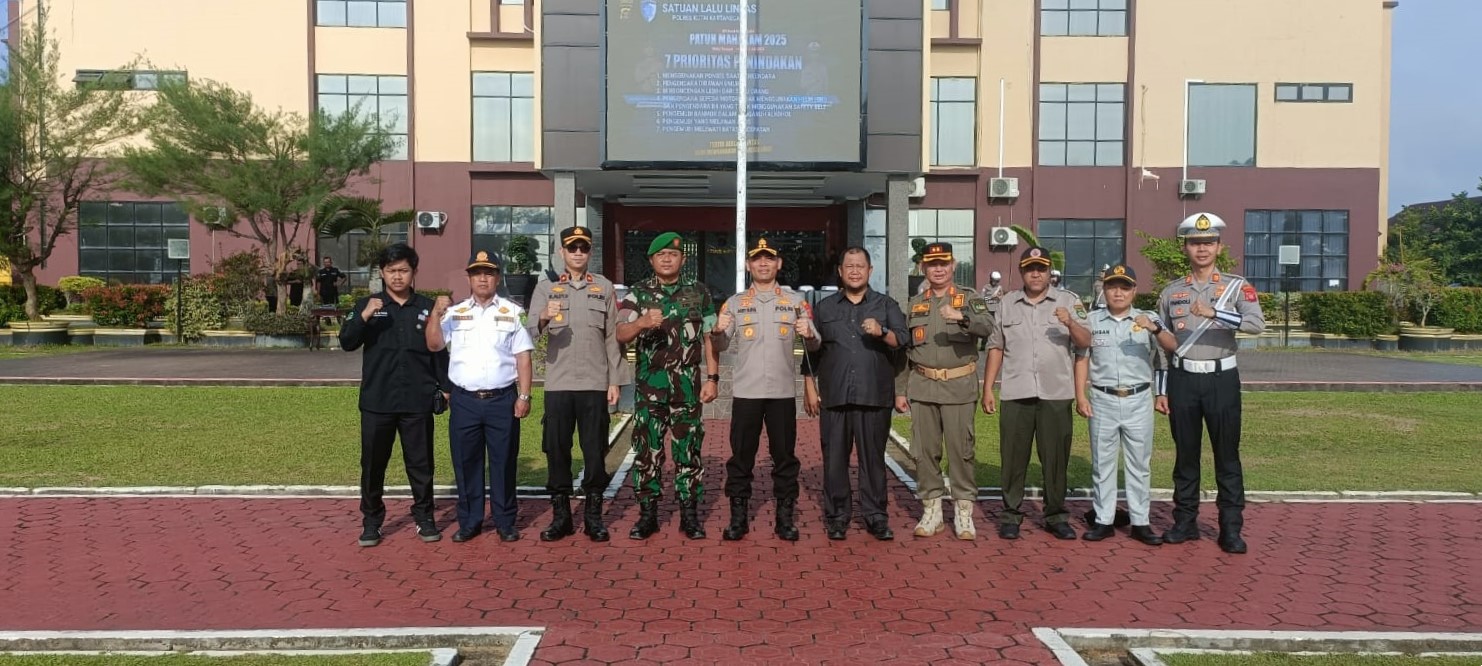 Tingkatkan Sinergitas TNI Polri, Pasi OPS Kodim 0906/Kkr Hadiri Apel Operasi Patuh