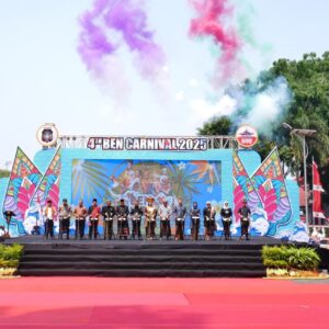 Dandim 0808 Dan Forkopimda Hadiri Pesona Budaya Dalam 4th BEN Carnival Di Kota Blitar Dandim 0808 Dan Forkopimda Hadiri Pesona Budaya Dalam 4th BEN Carnival Di Kota Blitar
