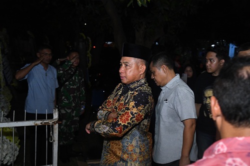 Panglima TNI Melayat Almarhum Marsma TNI Fajar Adriyanto, Kenang Sosok Bersahaja dan Penuh Senyum
