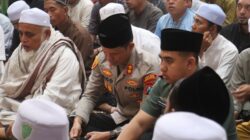 Sayyid Abdul Qodir Dimakamkan, Kapolres Kota Probolinggo Sampaikan Duka Mendalam