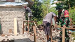 Peduli Warga, Babinsa Kodim 1505/Tidore Bantu Bangun Dapur Milik Warga
