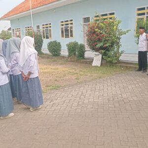 Program Patria Disampaikan Polisi Probolinggo di MA Syafi’iyah Kotaanyar
