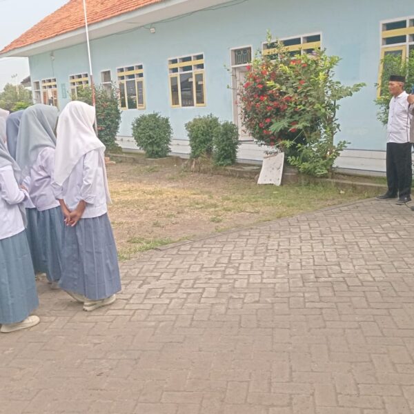 Program Patria Disampaikan Polisi Probolinggo di MA Syafi'iyah Kotaanyar