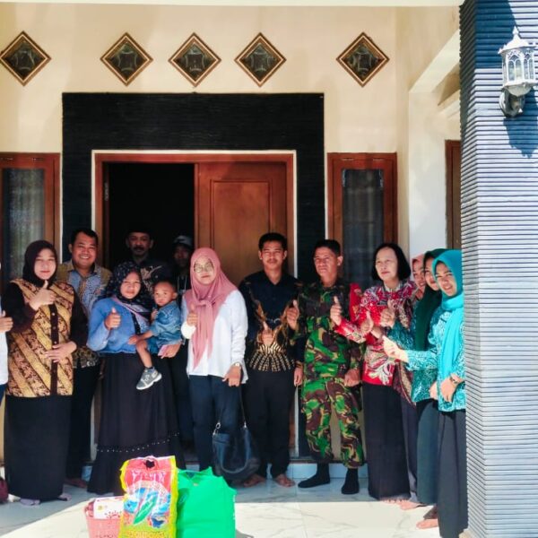 K3S Probolinggo Kunjungi Anak Bibir Sumbing Warga Kuripan