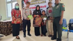 Khitanan Massal Anak Yatim Warnai HUT RI di Dringu Probolinggo