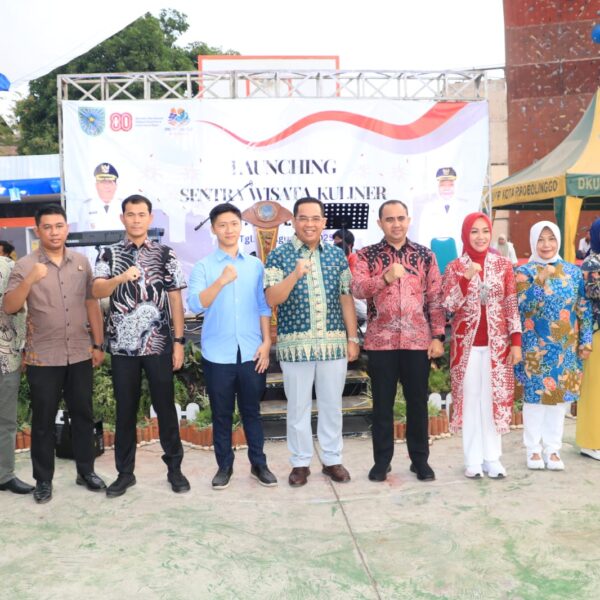 Dandim 0820 Probolinggo Ajak Pedagang Jaga Kebersihan Sentra Kuliner