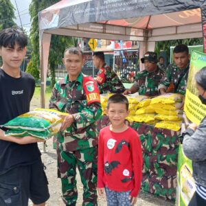 Jaga Stabilitas Pasokan Dan Harga Pangan, Kodim 1710/Mimika Gelar Gerakan Pangan Murah Jaga Stabilitas Pasokan Dan Harga Pangan, Kodim 1710/Mimika Gelar Gerakan Pangan Murah