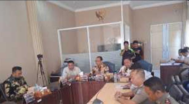 RDP Panas Bahas Mie Gacoan, LSM LIRA Soroti Pungutan 10% RDP Panas Bahas Mie Gacoan, LSM LIRA Soroti Pungutan 10%