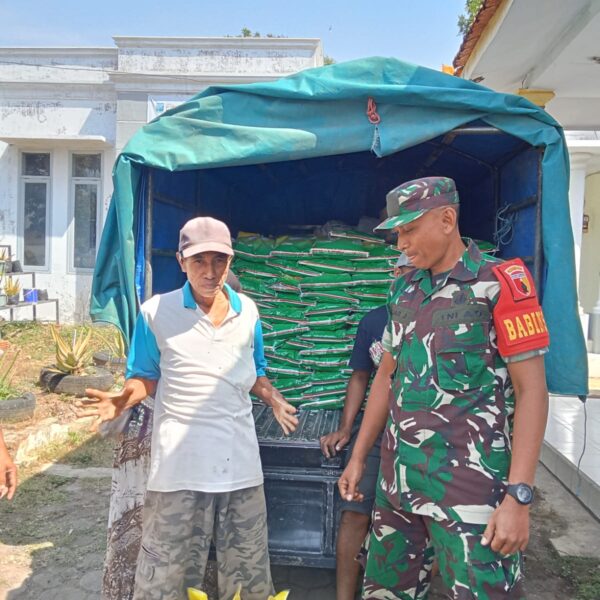 TNI dan Bulog Bersinergi Sukses Gelar Gerakan Pangan Murah Probolinggo