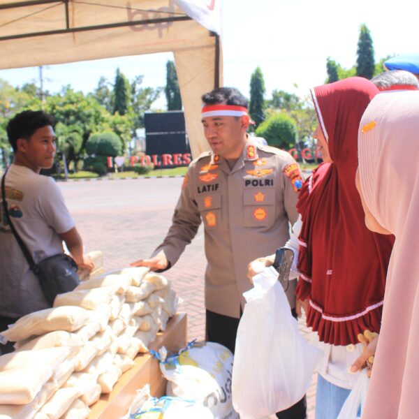 22 Ton Beras Terjual di Gerakan Pangan Murah Polres Probolinggo