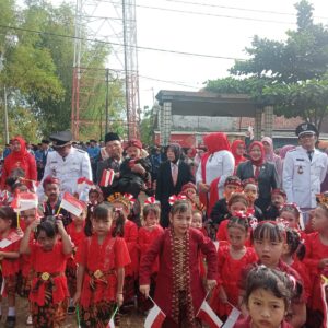 Upacara HUT RI ke-80 Kuripan Dimeriahkan Tari Anak Indonesia Hebat Upacara HUT RI ke-80 Kuripan Dimeriahkan Tari Anak Indonesia Hebat