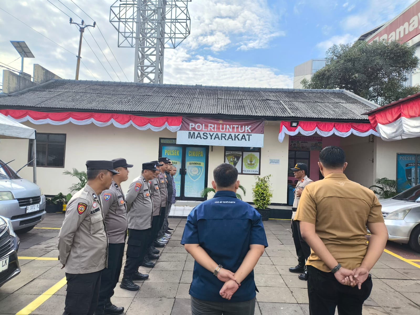 Polsek Cikupa Gelar Apel Pagi, Kapolsek Tekankan Disiplin dan Respon Cepat Aduan Masyarakat