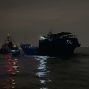 Bakamla RI Berhasil Selamatkan Kapal Nelayan Mati Mesin di Perairan Batam Bakamla RI Berhasil Selamatkan Kapal Nelayan Mati Mesin di Perairan Batam