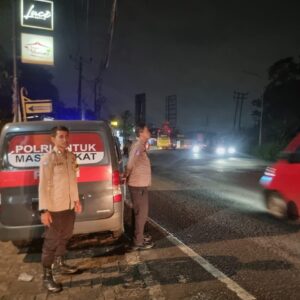 Polsek Cikupa Gelar Ops Cipkon, Patroli Mobile Sasar Titik Rawan Kamtibmas Polsek Cikupa Gelar Ops Cipkon, Patroli Mobile Sasar Titik Rawan Kamtibmas