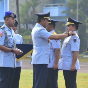 Gubernur Akmil Hadiri Sertijab Gubernur AAU di Yogyakarta Gubernur Akmil Hadiri Sertijab Gubernur AAU di Yogyakarta